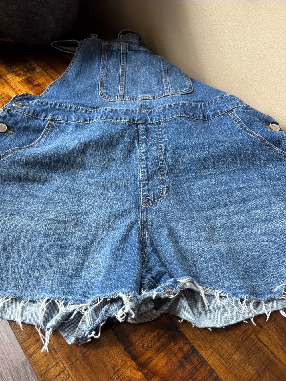 No Boundaries Blue Denim Short Overalls - Like New - Picture 6 of 6